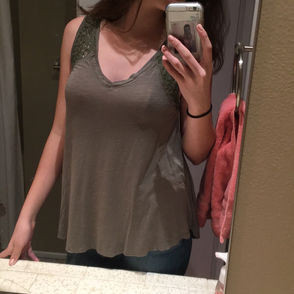 Top - Picture 3 of 3